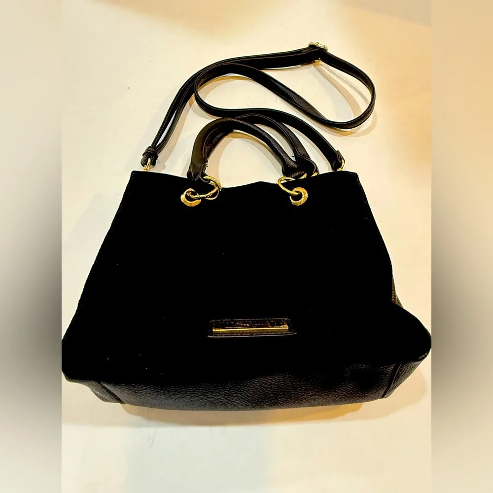 Andrew Marc/Marc New York Small Crossbody Black Bag W/Gold Accents‎ Exude Luxury